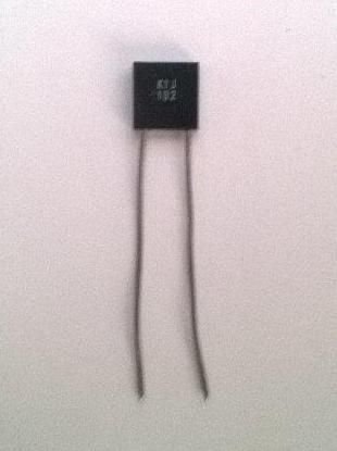 1nF 100V Polyester Kondansatör