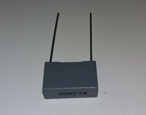 2.2uF 100V Polyester Kondansatör (Bacak aralığı 22.5mm) Rifa)( Stroflex)