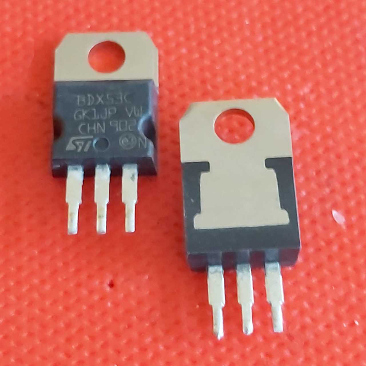 BDX53C / 8A (12), 100V, NPN Drl  Transistör  (TIP102) (lehimli )(garantili)