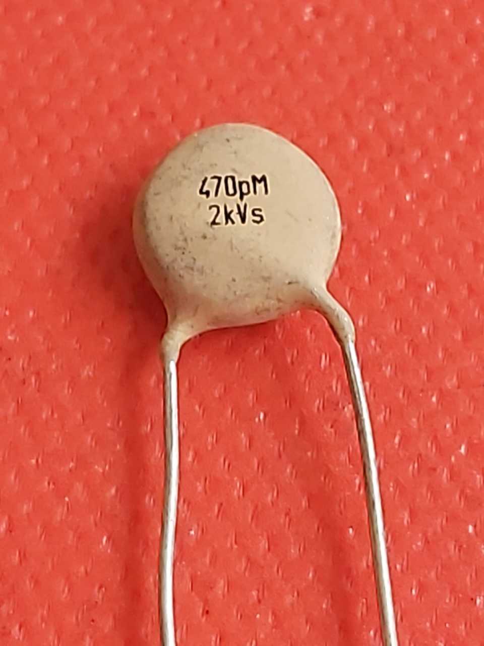 470pF 2000V  (471) 7.5mm Seramik Kondansatör