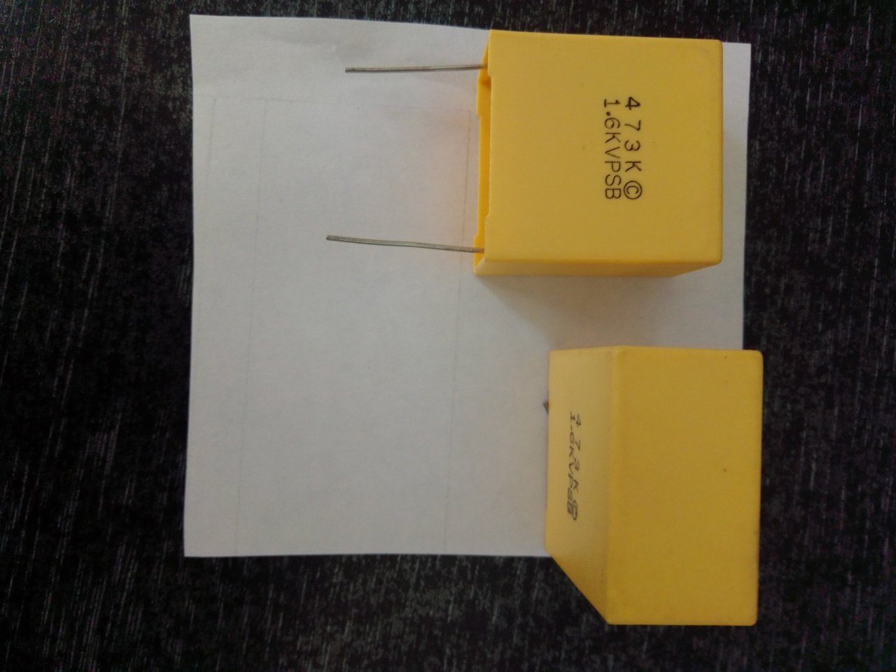 47nf 1600V Polyester Kondansatör (Pin Aralığı 27mm) (G)