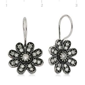 GUMUSH 925 Zirkon Taşlı Gümüş Küpe | EA1760007