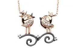 Altın Kuş Motifli Kolye Kly00286 Melis Gold