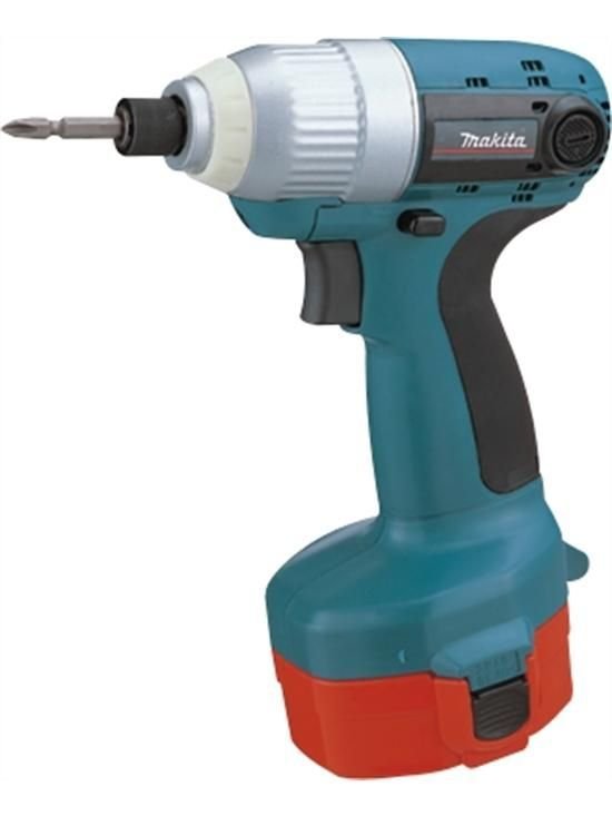 MAKITA 6935FDWA DARBELİ VİDALAMA