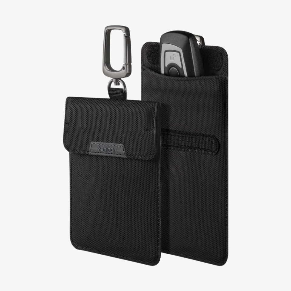 Spigen Klasden Kılıf Araç Anahtar Çantası Faraday Bag Designed for Car RFID Signal Blocking Car Key Black