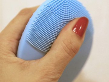 Yüz Temizleme Fırçası Silikon Şarjlı