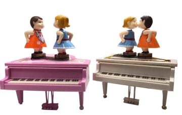 Kurmalı Piyano Sevgili Temalı Nostaljik Müzik Kutusu