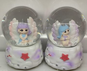 Melek Kanatlı Küçük Kız Temalı Müzikli Işıklı Cam Kar Küresi
