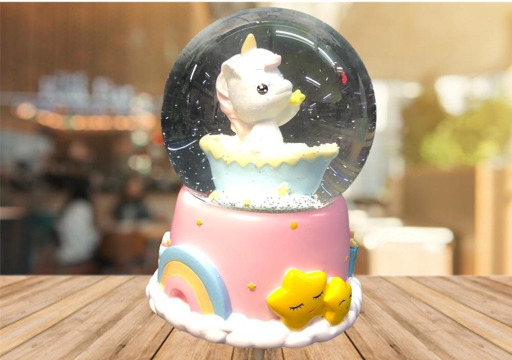 Kayık İçinde Unicorn Müzikli Cam Kar Küresi