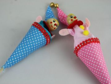 Utangaç Palyaço Külah Kukla (30 cm)