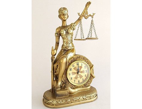 Masa Saati Adalet Tanrıçası Themis Heykeli