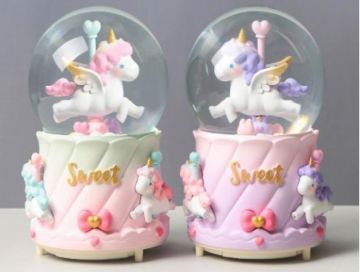 Renkli Atlı Karınca Unicorn Işıklı Püskürtmeli Müzikli Cam Kar Küresi