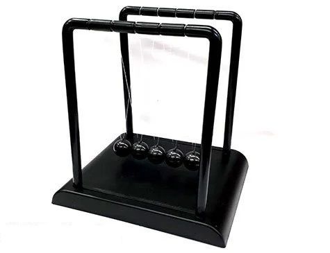 Siyah Metal Denge Topları Newton's Cradle (Orta)
