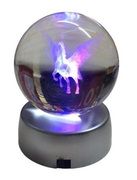 Kristal Cam Küre Renk Değiştiren Led Işıklı At