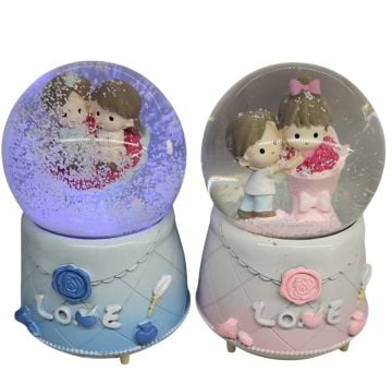 Romantik Aşıklar Love Püskürtmeli Işıklı Müzikli Cam Kar Küresi