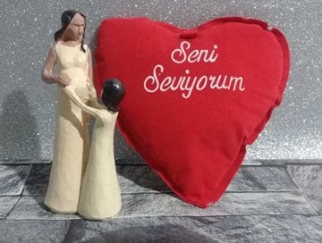 Anneler Günü Hediyesi Seni Seviyorum Yastıklı Anne Kız Biblo