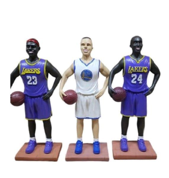 Dekoratif Polyester Basketbolcu Tasarımlı Biblo (27 cm)