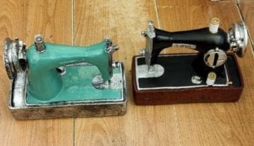 Nostaljik Dikiş Makinesi Polyester Kumbara Biblo