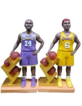 Dekoratif Polyester Basketbolcu Tasarımlı Biblo (27 cm)