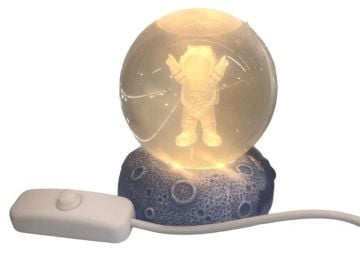 Astronot Tasarımlı Polyester Standlı Usb Işıklı Cam Küre