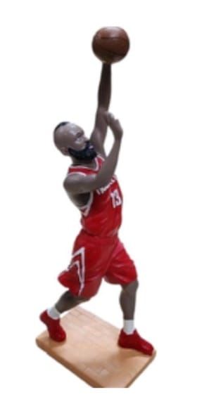 Basketbol Oynayan Polyester Basketbolcu Biblosu (36 cm)