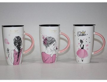 Güzel Kraliçe Temalı Kapaklı Seramik Kupa Bardak