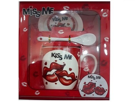 Seramik Kaşıklı Kiss Me Nescafe Fincanı