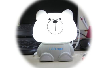 Sevimli Panda Tasarım Renk Değiştiren Polyester Masa lambası