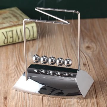 Dekoratif Newton' s Cradle Metal Denge Topları
