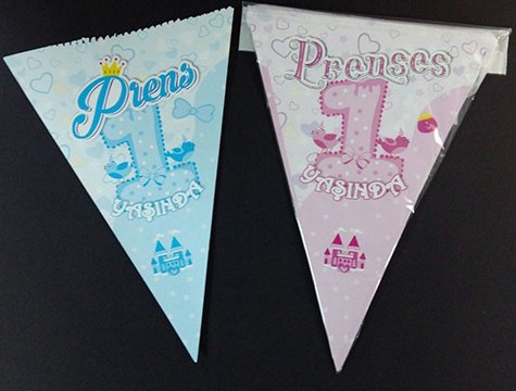 1 Yaşında Üçgen Flama Bayrak (Prenses & Prens)