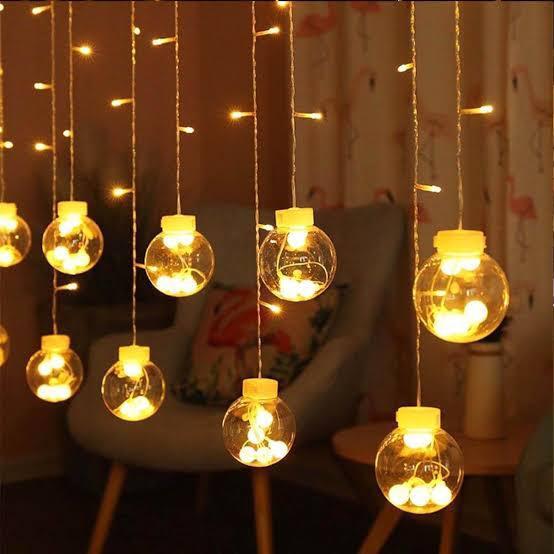 Top Şeklinde 8 fonksiyon 78 led 12 Saçak Perde Led (2.5mt)