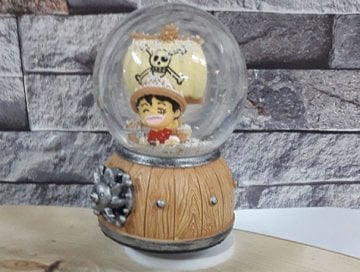 Dekoratif One Piece Temalı Kar Küresi ve Müzik Kutusu