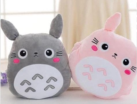 Dekoratif Totoro Tasarımlı Yastık