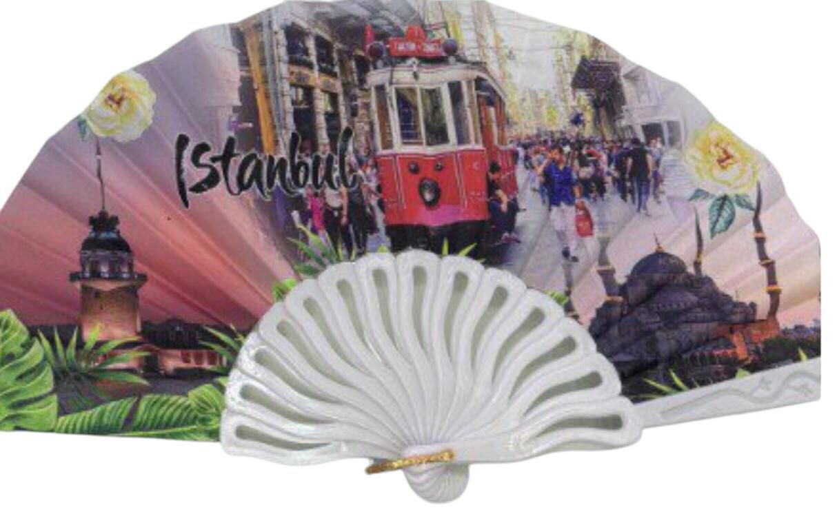 İstanbul Taksim Tramvay Desenli Plastik Yelpaze (12 Adet)