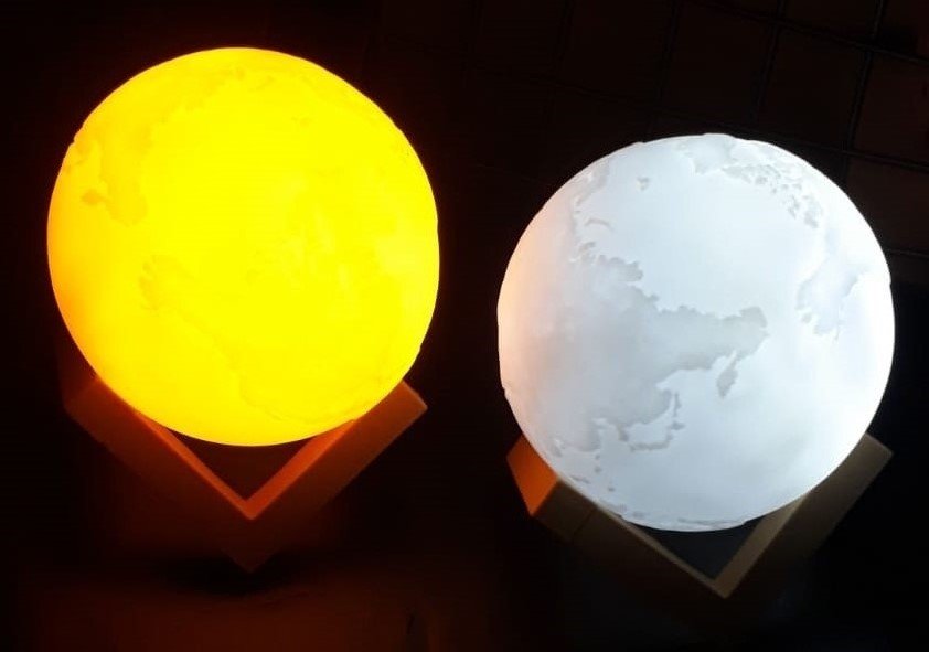 3D Dünya Şeklinde Renkli Standlı Gece Lambası Masa Lambası