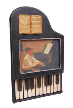 Nostaljik Piyano Temalı Fotoğraf Çerçevesi