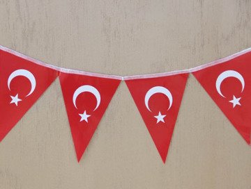 Üçgen Flama Türk Bayrağı Duvar Süsü