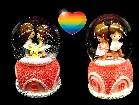 Dekoratif Romantik Aşıklar Kurmalı Cam Kar Küresi Müzik Kutusu