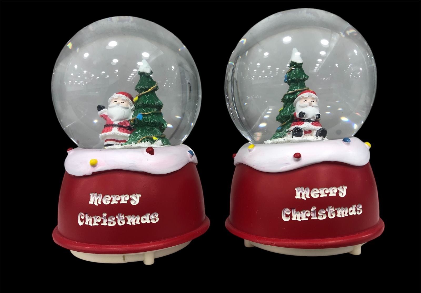 Yılbaşı Çam Ağacı Ve Noel Baba Işıklı Müzikli Cam Kar Küresi