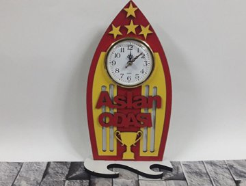 Ahşap Taraftar Odası Masa Saati