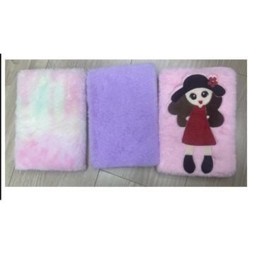 Sevimli Kız Tasarımlı Peluş Defter