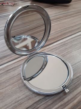 Baskı Yapılabilir Metal Kapaklı Gümüş Makyaj Aynası