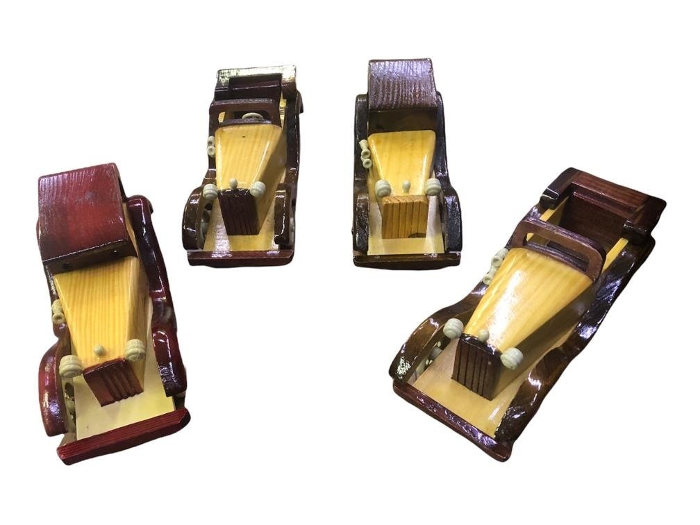 Dekoratif Nostaljik Renkli Ahşap Model Araba