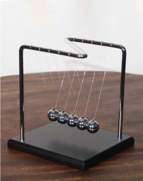 Z Şeklinde Newton's Cradle Metal Denge Topları