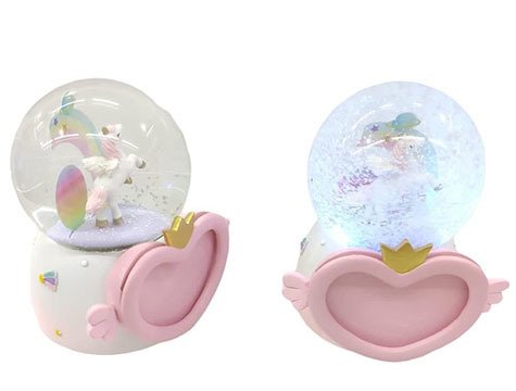 Dekoratif Işıklı Püskürtme Unicorn Fotoğraflı Müzikli Cam Kar Küresi