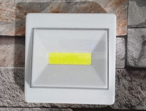 Kolay Montaj Cırtlı Mıknatıs Pilli Kablosuz Anahtarlı LED Lamba