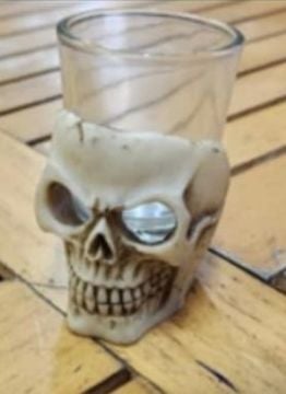 3 Boyutlu Kuru Kafa Cam Shot Bardak