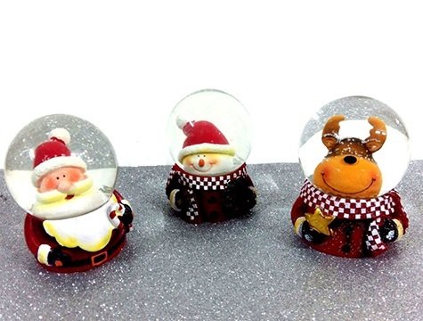 Dekoratif Yılbaşı Kar Küresi (Noel Baba  Karda Adam Geyik)