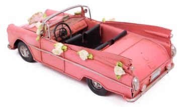 Nostaljik Metal Çiçekli Chevrolet Gelin Arabası