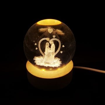 Usb'li Sevgili Temalı Ahşap Altlıklı Kristal Cam Küre